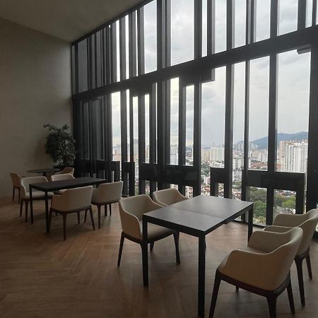 Beacon 2Br Infinity Pool - By Bnb4U George Town Exterior photo