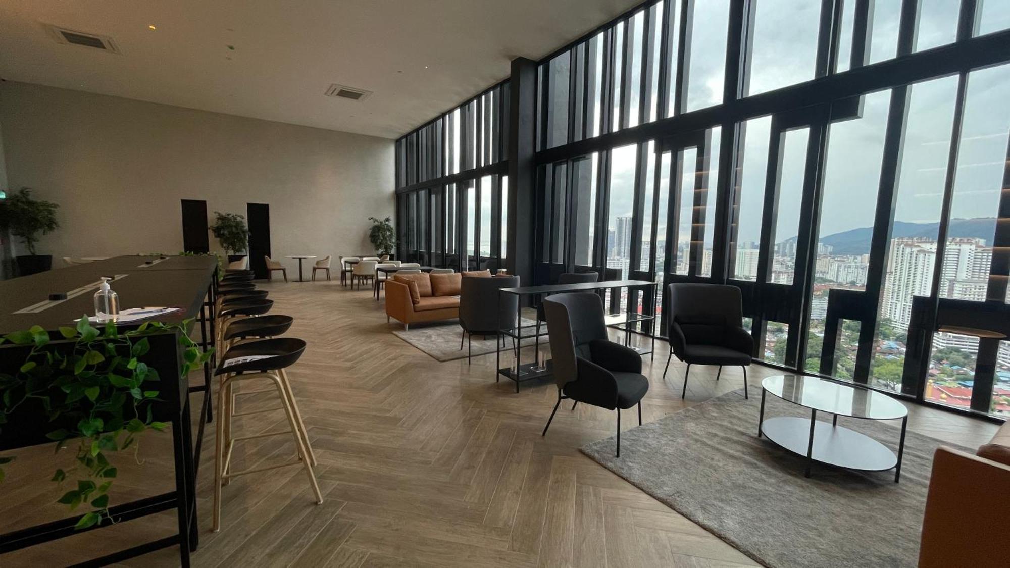 Beacon 2Br Infinity Pool - By Bnb4U George Town Exterior photo